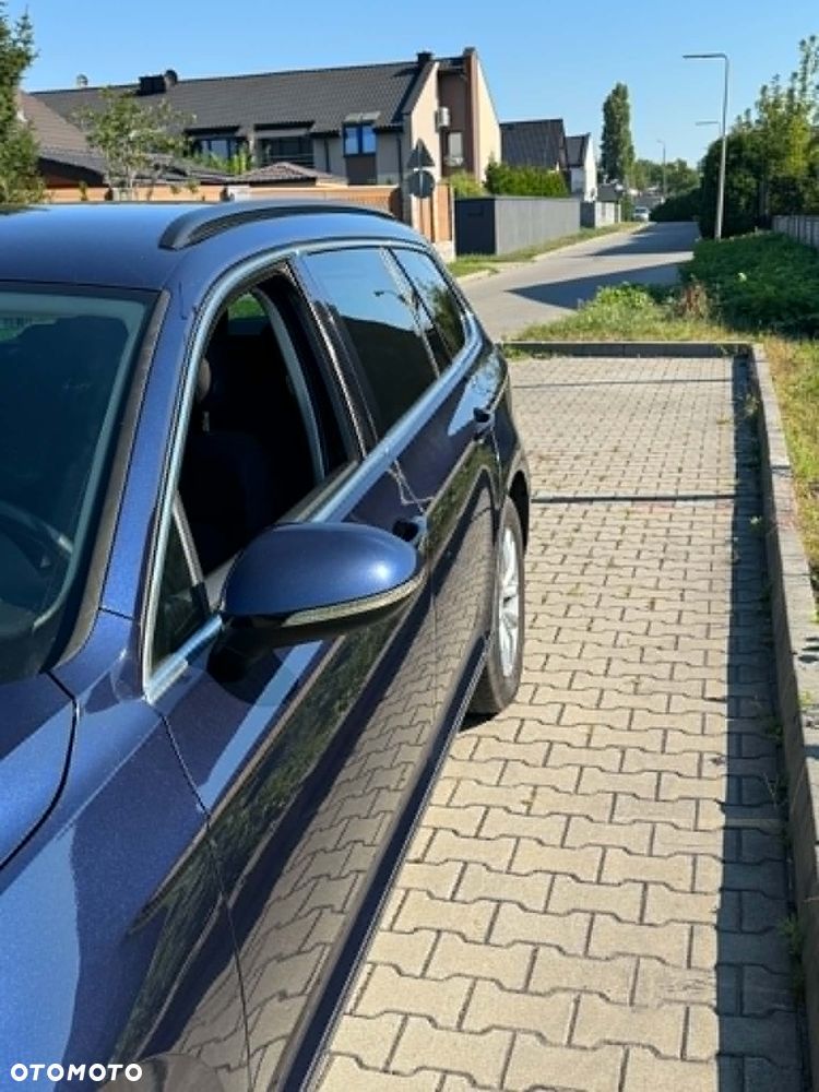 Volkswagen Passat 2.0 TDI BMT Comfortline - 9