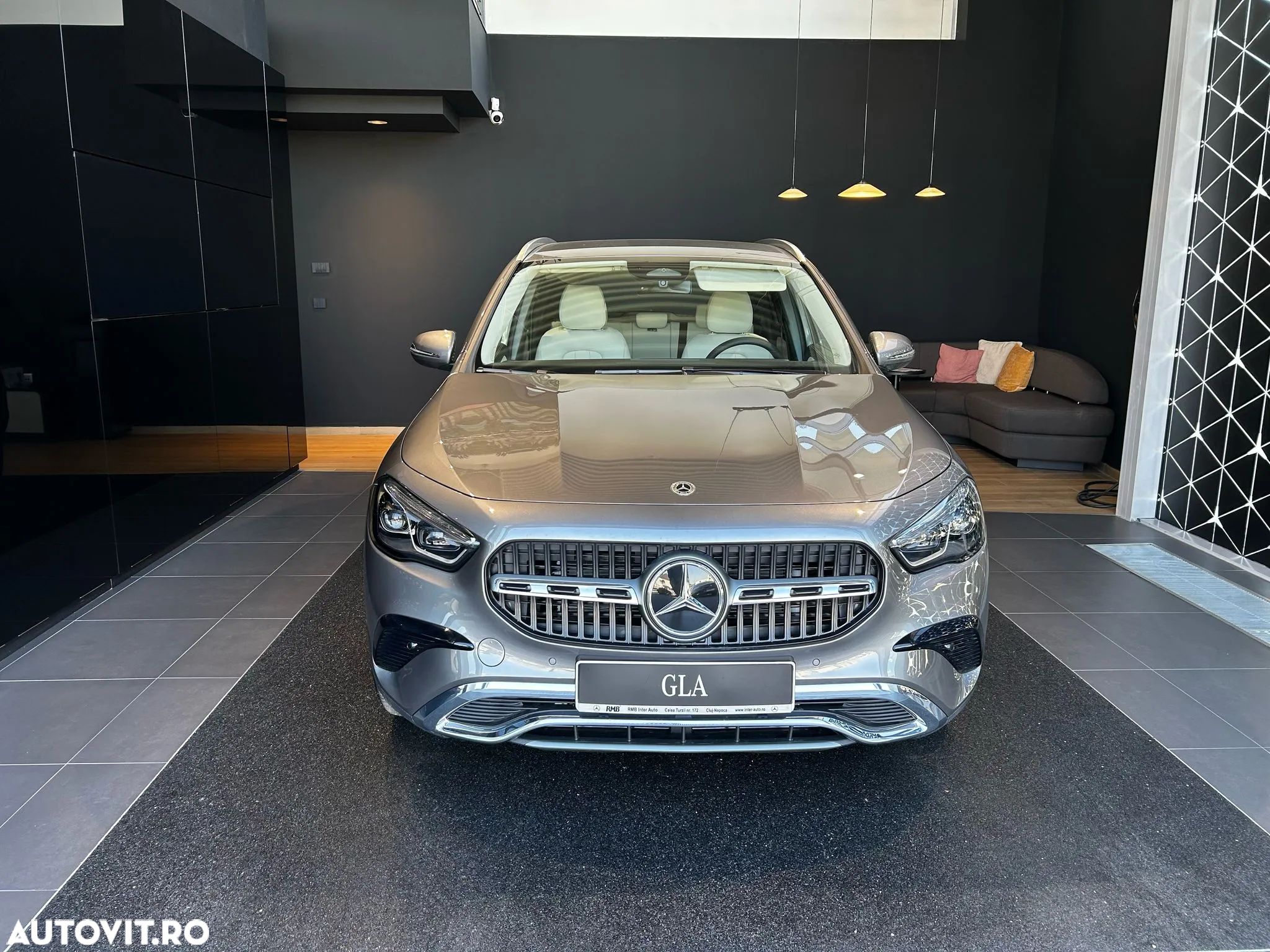 Mercedes-Benz GLA 220 4MATIC MHEV Aut. - 1