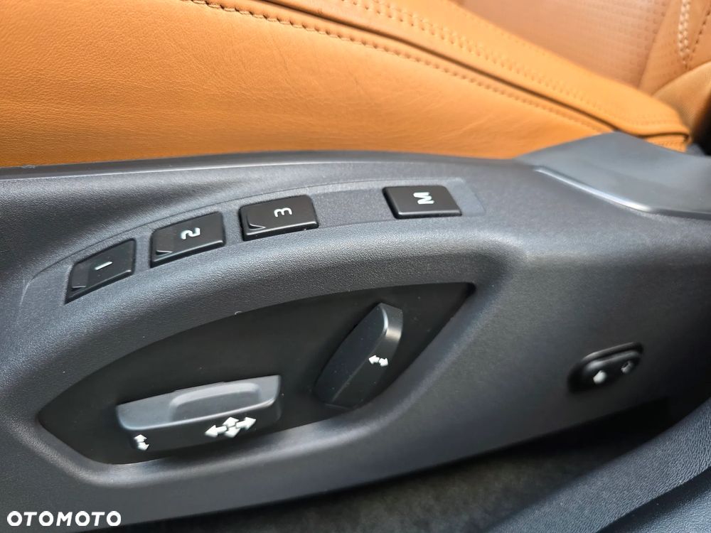 Volvo XC 60 D4 Geartronic Summum - 23