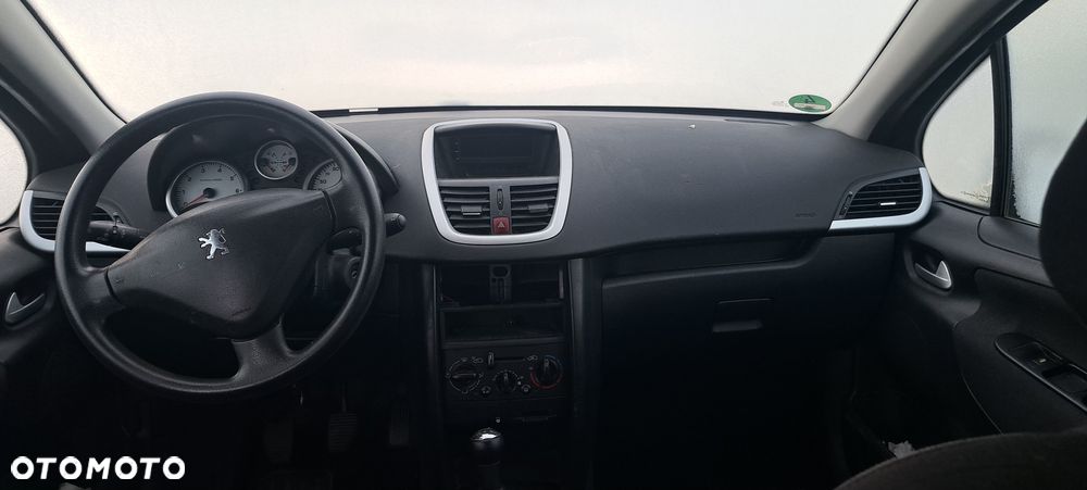 Peugeot 207 95 VTi Premium - 6