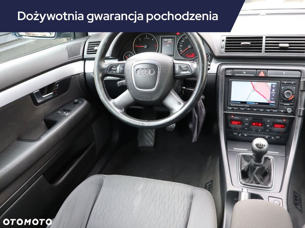 Audi A4 Avant - 9
