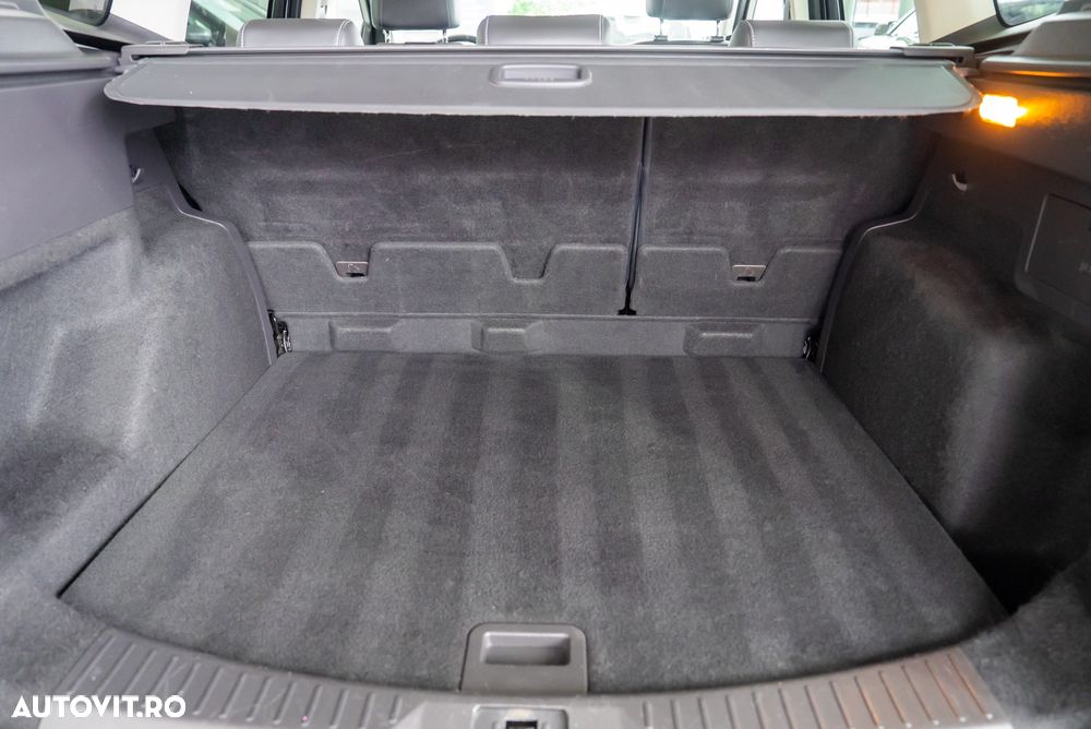 Ford Kuga 2.0 TDCi 4x4 Aut. Business Edition - 15