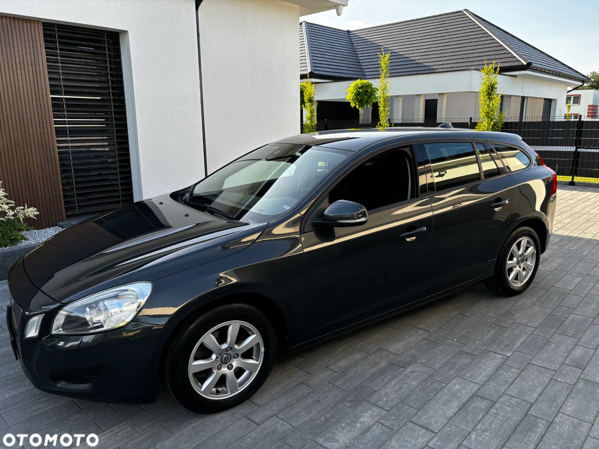 Volvo V60 D2 Momentum - 5