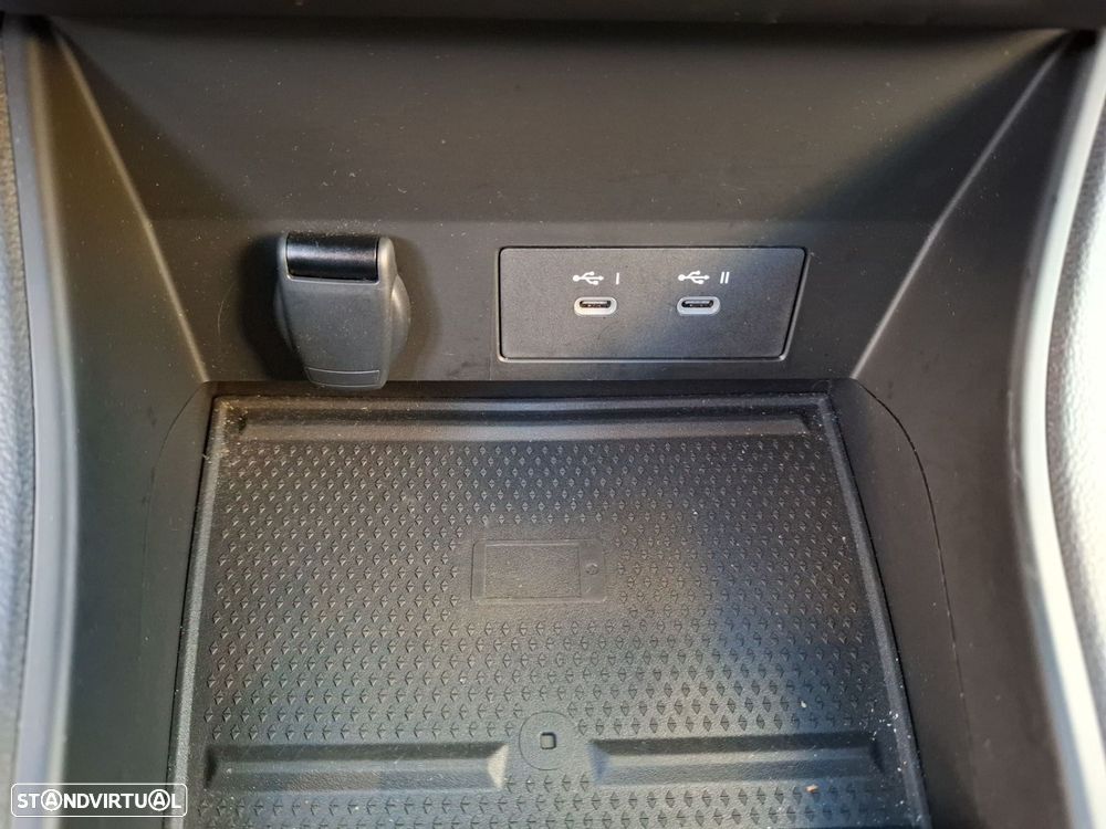 Renault Captur 1.0 TCe Techno Bi-Fuel - 20