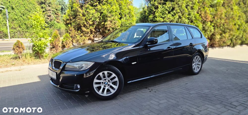 BMW Seria 3 318d DPF Edition Exclusive - 4