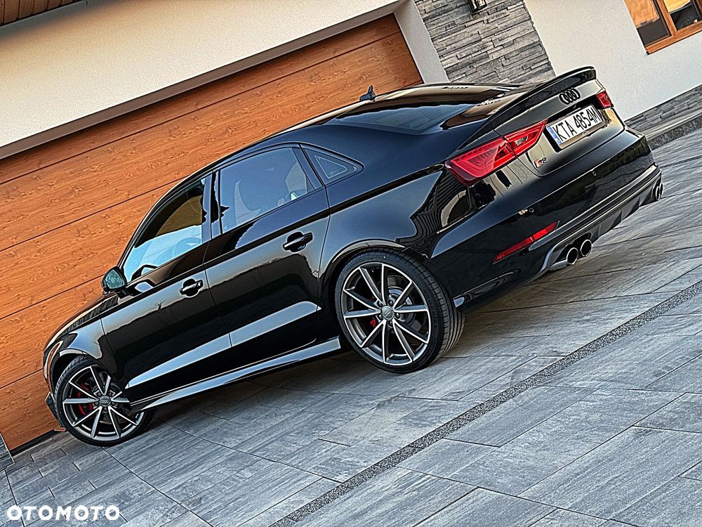 Audi S3 S tronic - 3