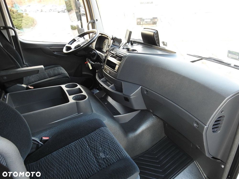 Mercedes-Benz ATEGO 12.24 KONTENER CHŁODNIA -10*C WINDA 16 PALET FUNKCJA GRZANIA ZASILANIE 230V WEBASTO KLIMATYZACJA TEMPOMAT LEDY PNEUMATYKA AUTOMAT BLIŹNIACZE KOŁA  240 - 37