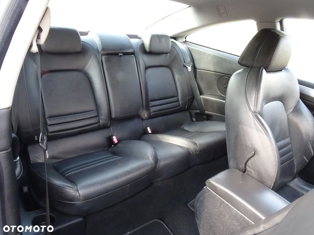 Peugeot 407 V6 HDi FAP 205 Platinum - 7