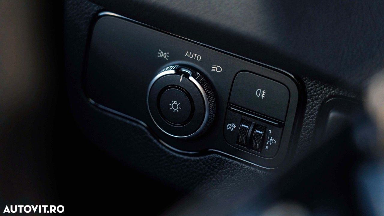Mercedes-Benz Sprinter - 16