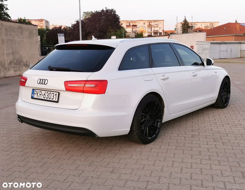 Audi A6 Avant - 13