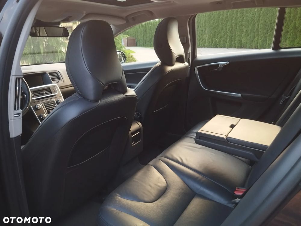 Volvo V60 - 24