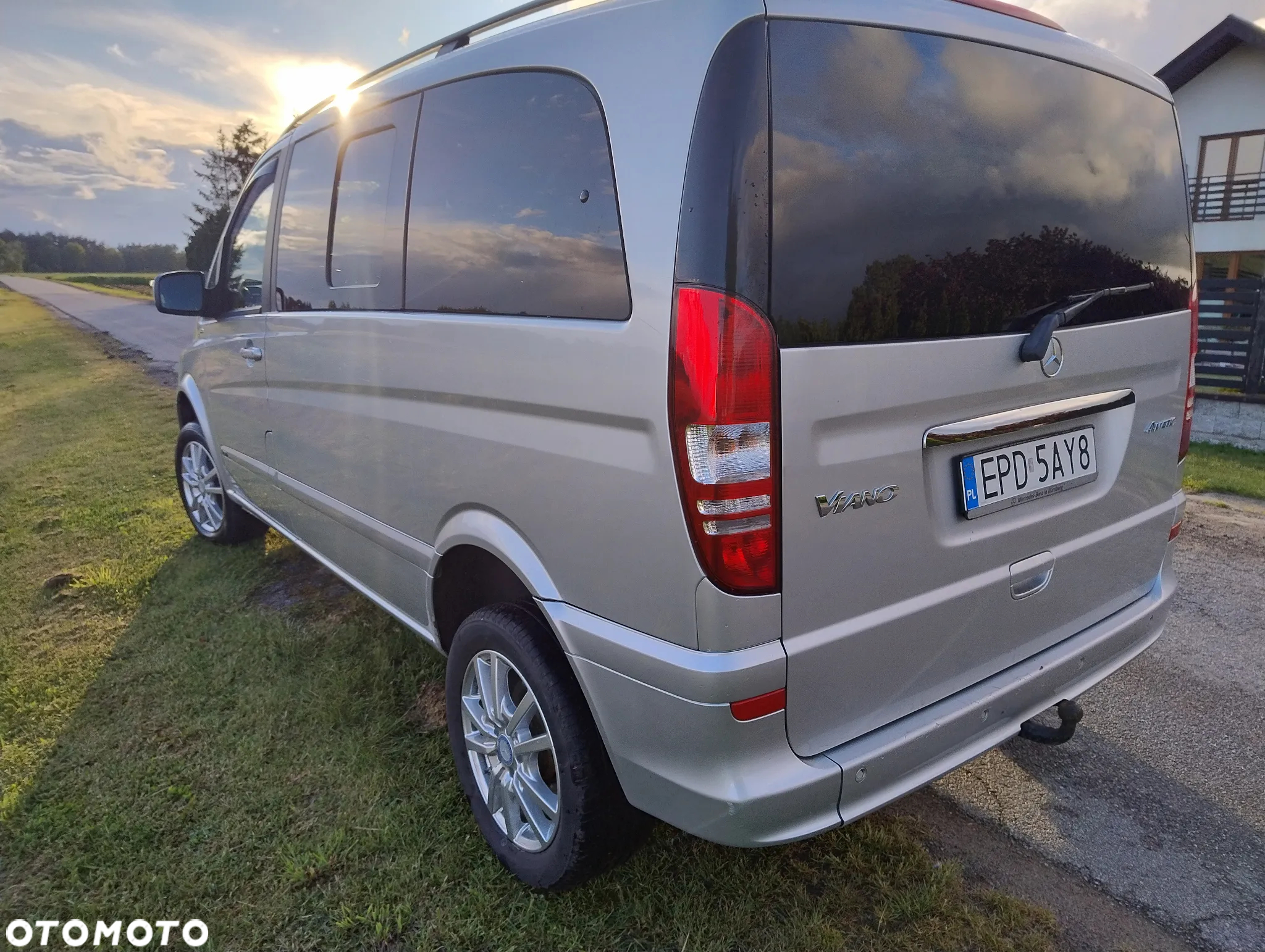 Mercedes-Benz Viano - 4