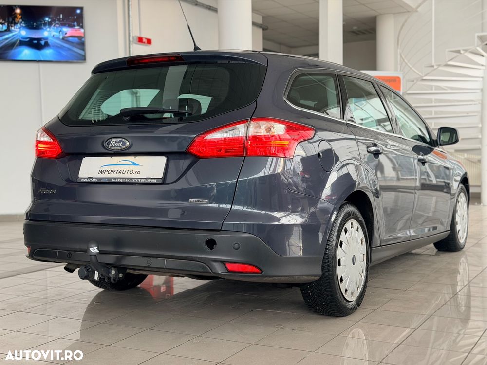 Ford Focus 1.6 TDCI ECOnetic 88g Start-Stopp-System Titanium - 5