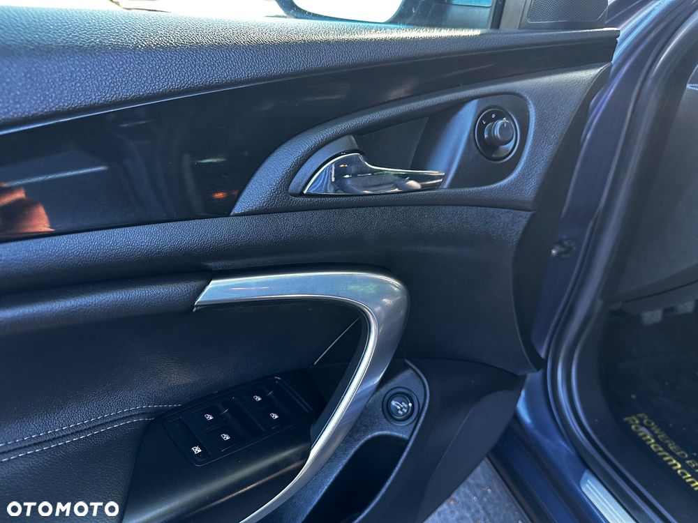 Opel Insignia 2.0 Turbo 4x4 Cosmo - 22