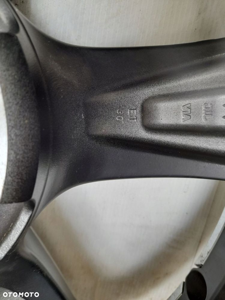 Felga aluminiowa RADIUS R15880 5X112 19 ET30 - 6