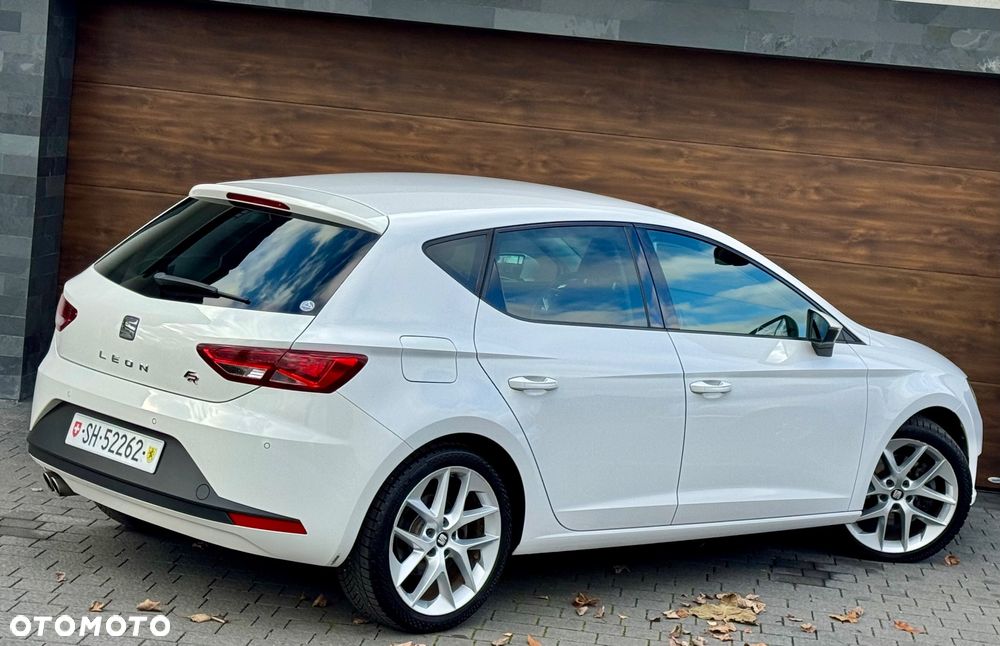 Seat Leon 1.8 TSI Ecomotive DSG FR - 10