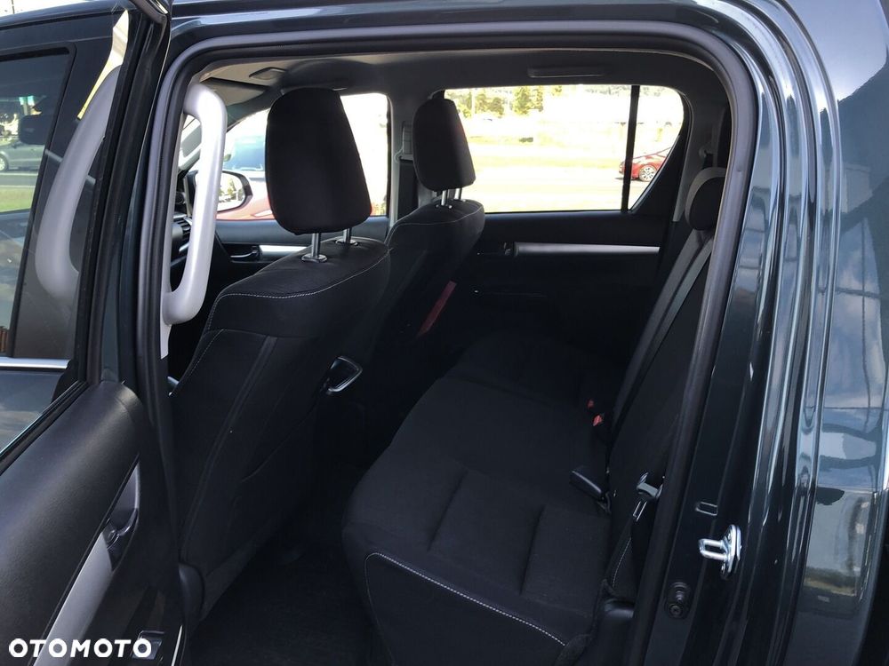 Toyota Hilux 2.8 D-4D mHEV Double Cab Executive 4x4 - 18