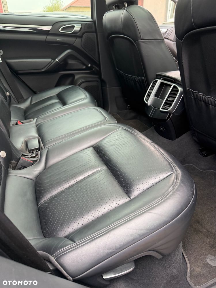 Porsche Cayenne Tiptronic S - 7