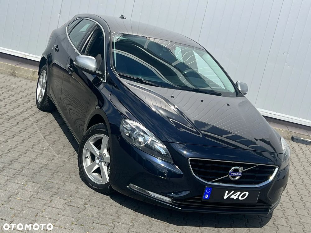 Volvo V40 - 8