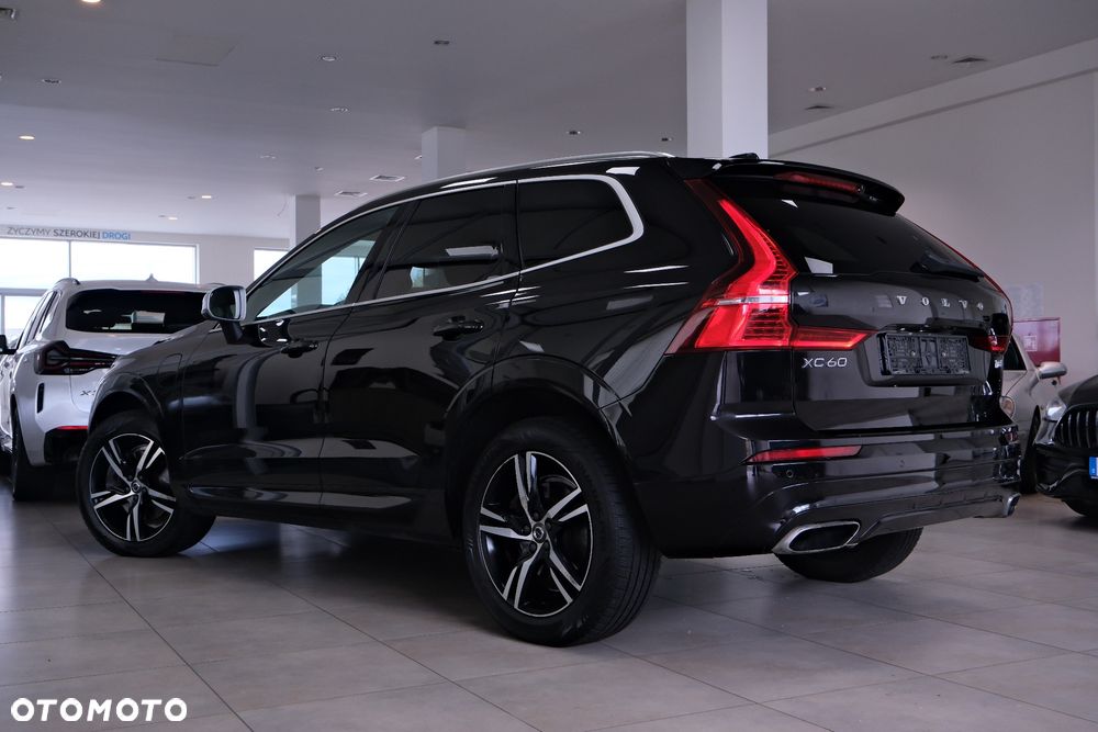 Volvo XC 60 T6 AWD Plug-In Hybrid R-Design - 8
