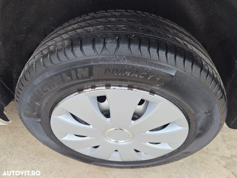 Peugeot New Partner L1H1 - 17