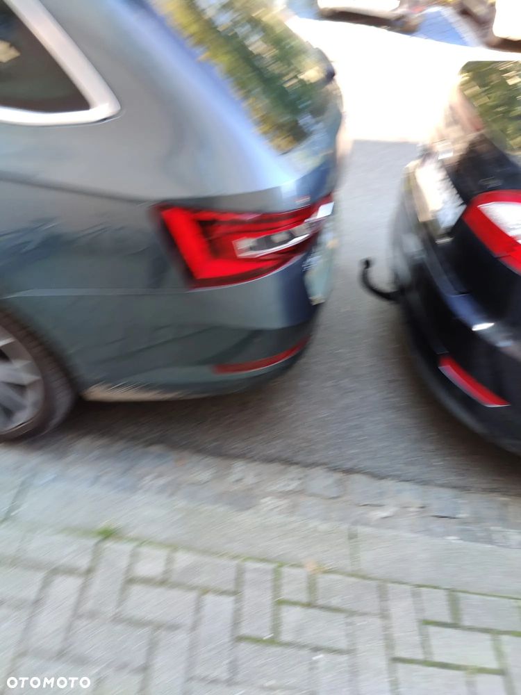 Skoda Superb 2.0 TDI SCR 4x4 L&K DSG - 22