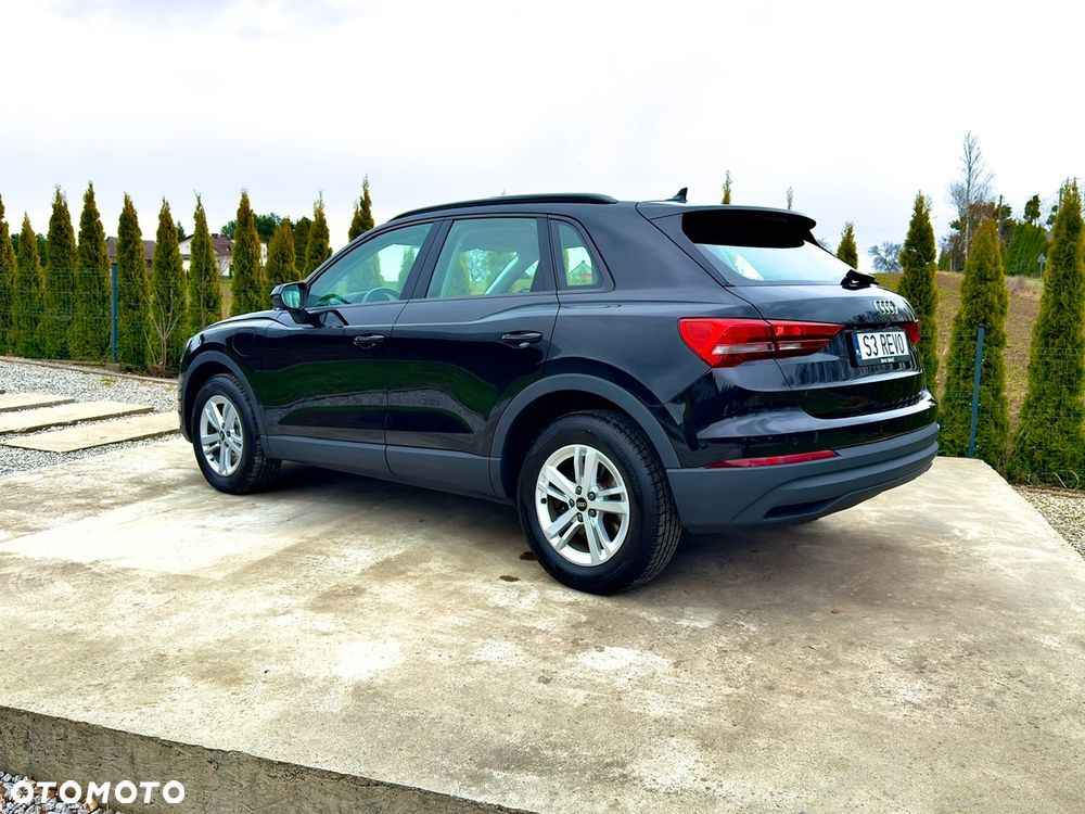 Audi Q3 45 TFSIe S tronic - 13