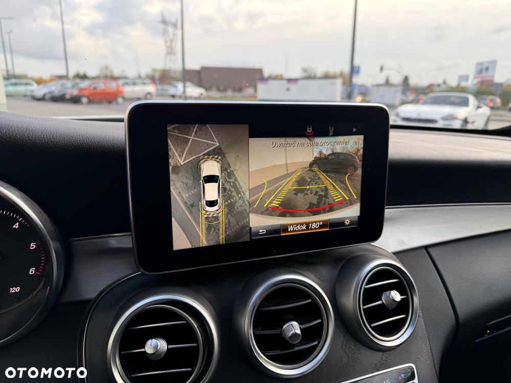 Mercedes-Benz Klasa C 220 d 9G-TRONIC - 30