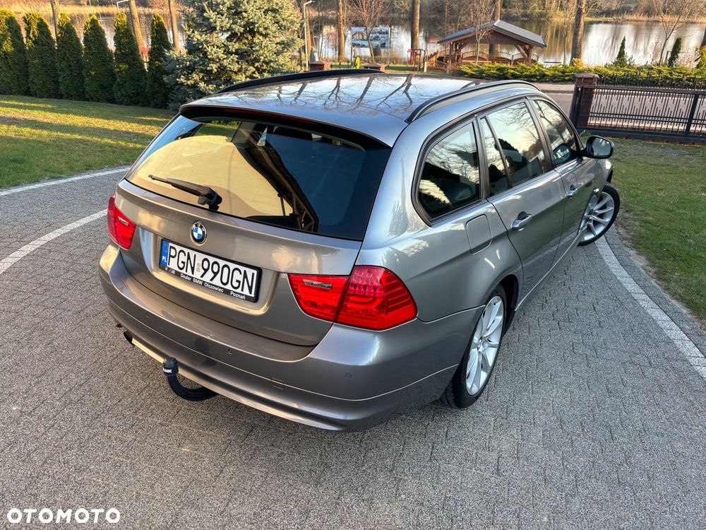 BMW Seria 3 318d DPF Edition Lifestyle - 35