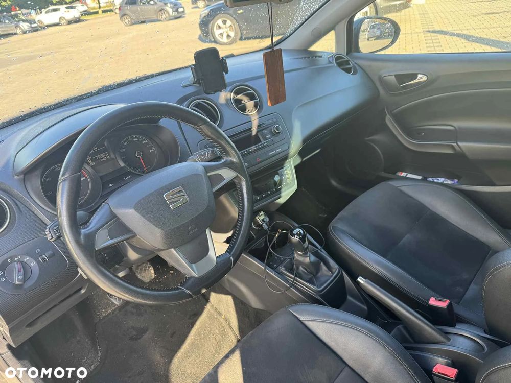 Seat Ibiza SC 1.6 TDI Style - 4