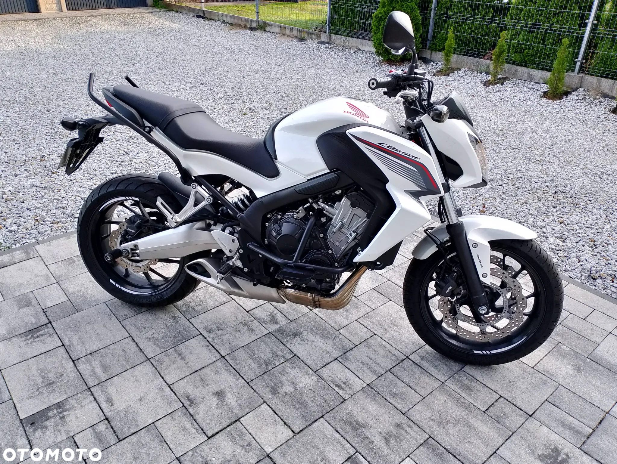 Honda CB - 9