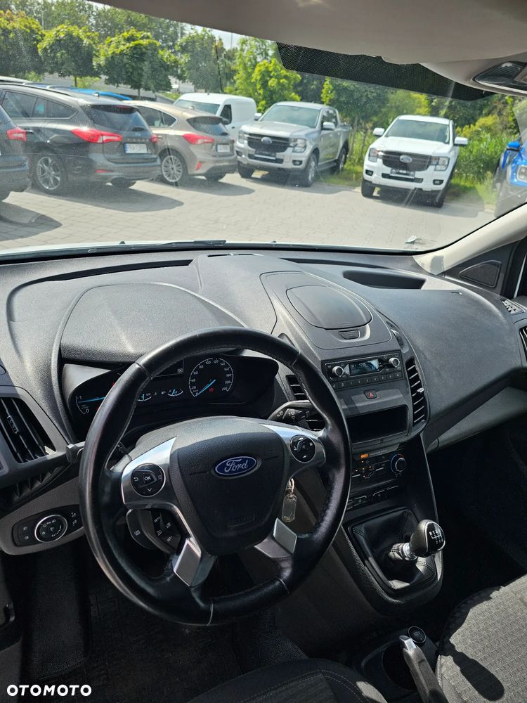 Ford Transit Connect - 7