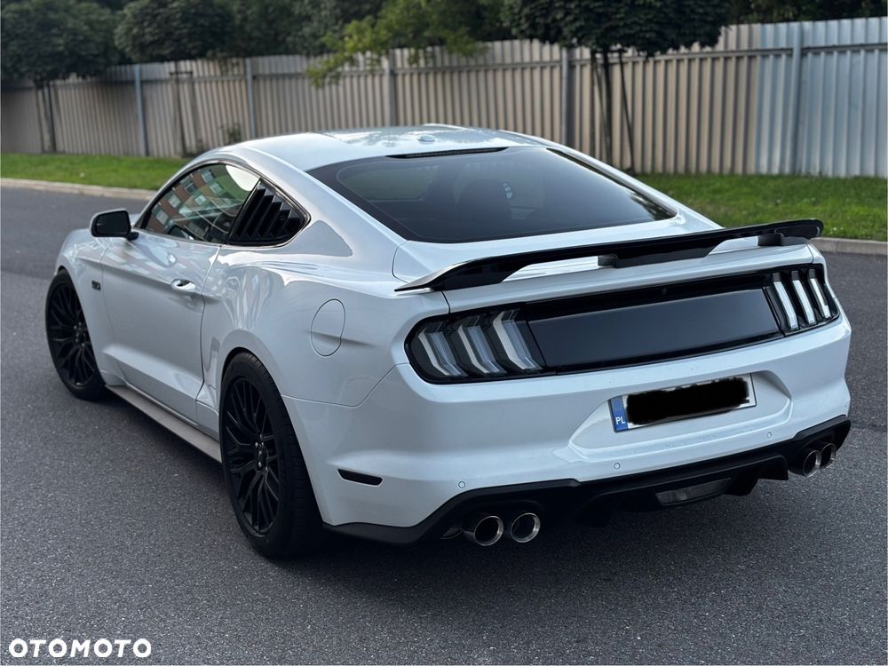 Ford Mustang 5.0 V8 GT - 5