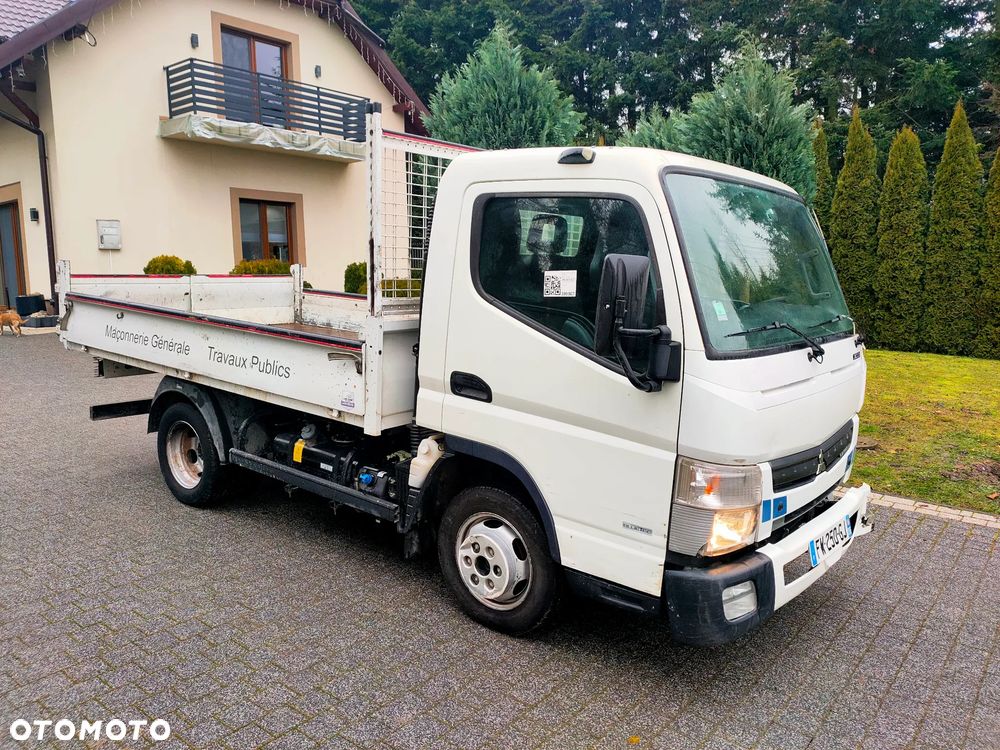Mitsubishi CANTER KIPER 2021 - 19