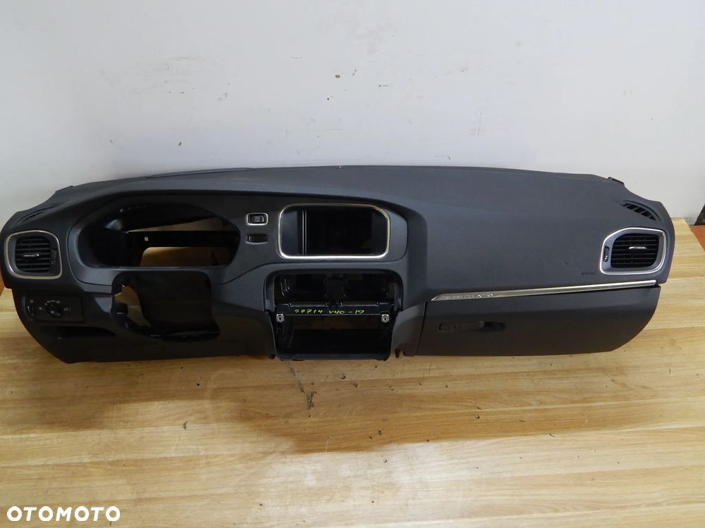 Deska rozdzielcza kokpit konsola airbag Volvo V40 v40 II 12-19 Cross Country Łuków części - 6