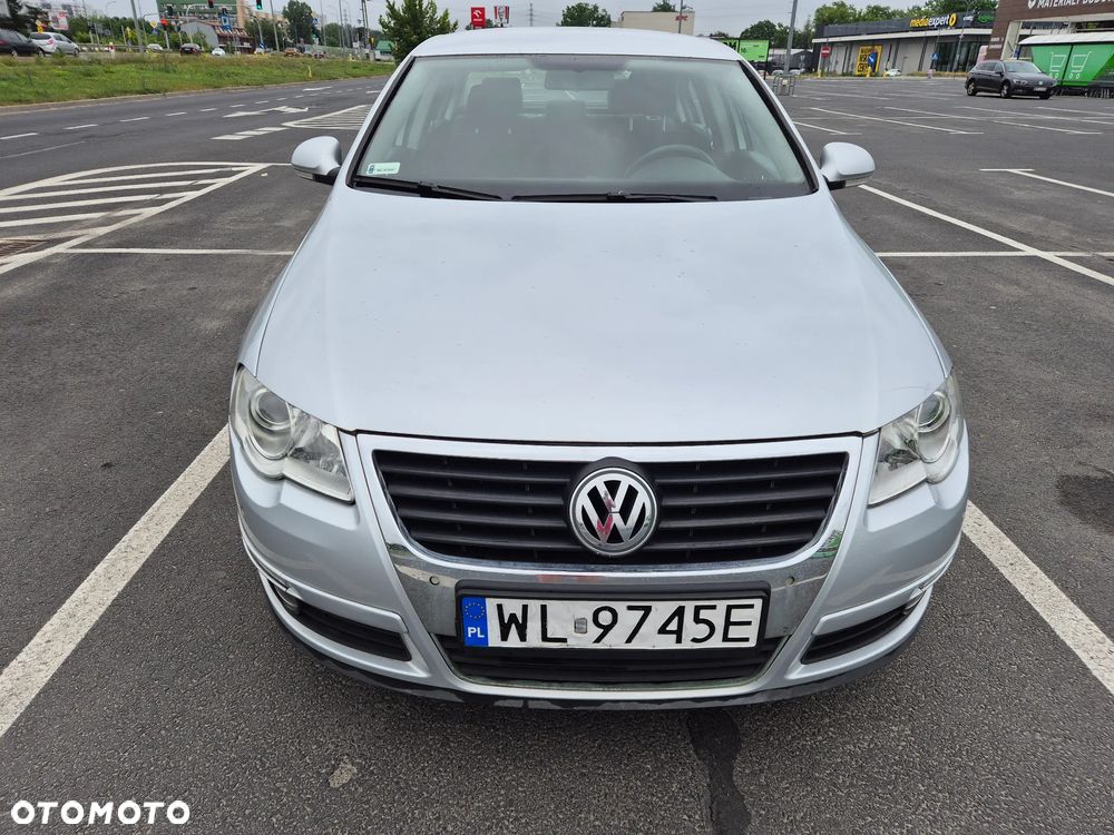 Volkswagen Passat 1.8 TSI Comfortline - 7