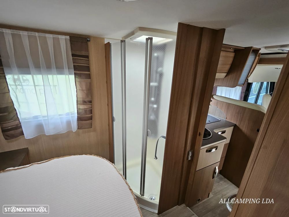 Pilote Aventura G740 CAMA CENTRAL/BASCULANTE - 53
