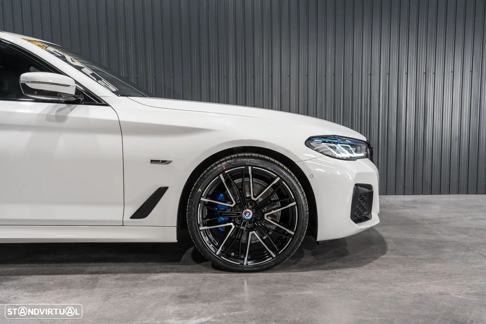 BMW 530 e Pack Desportivo M - 43