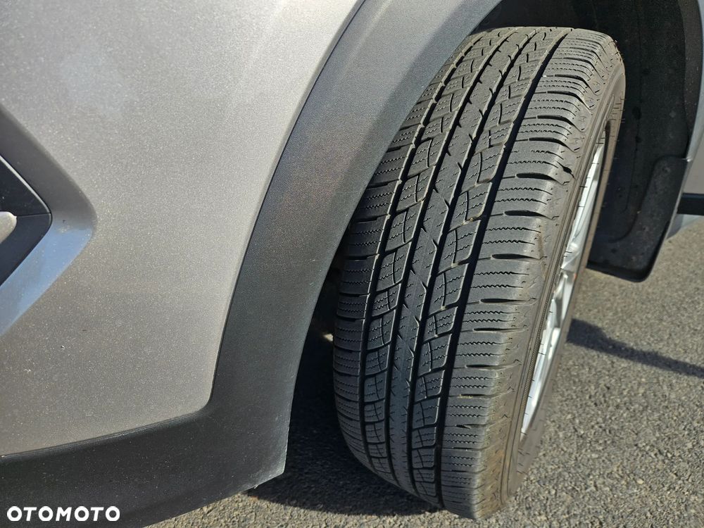 Hyundai Tucson 2.0 CRDI BlueDrive Comfort 2WD - 24