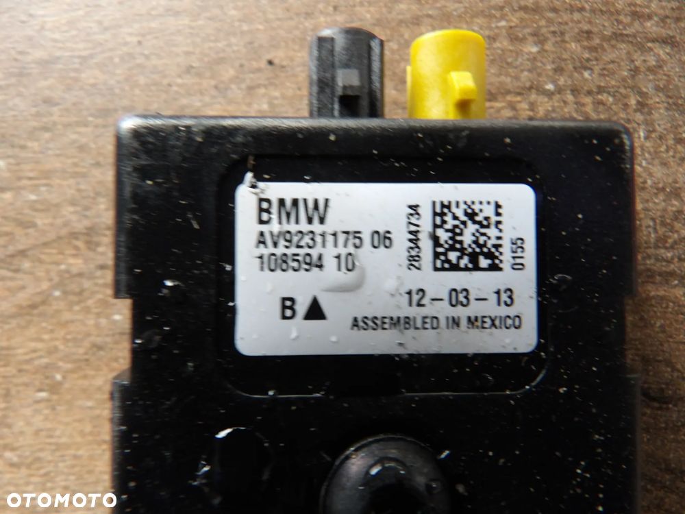 BMW - F30 - WZMACNIACZ ANTENOWY  - 9231175 - 2