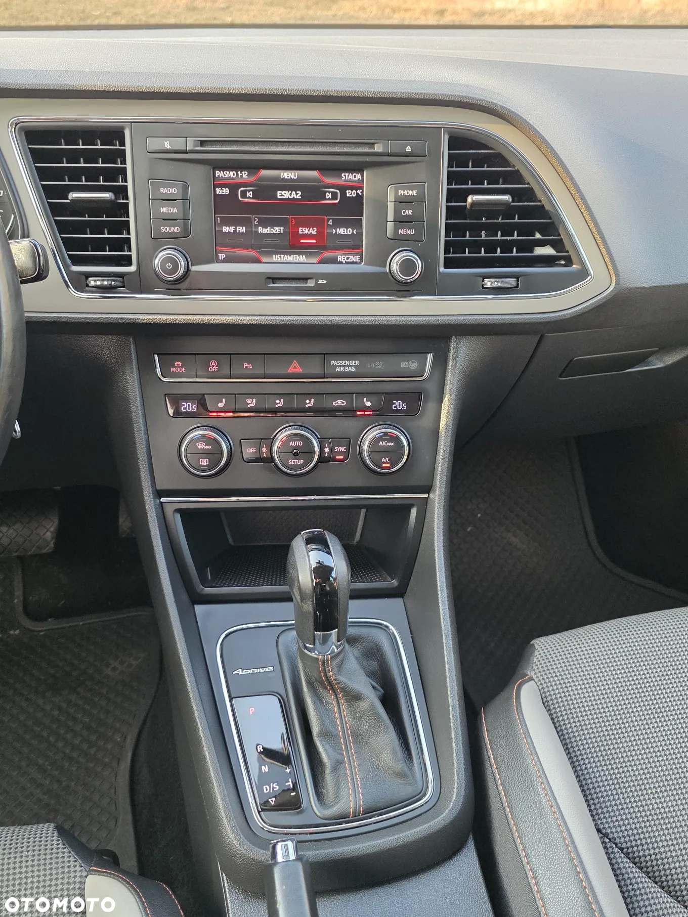 Seat Leon ST 1.8 TSI Start&Stop 4Drive DSG X-Perience - 12