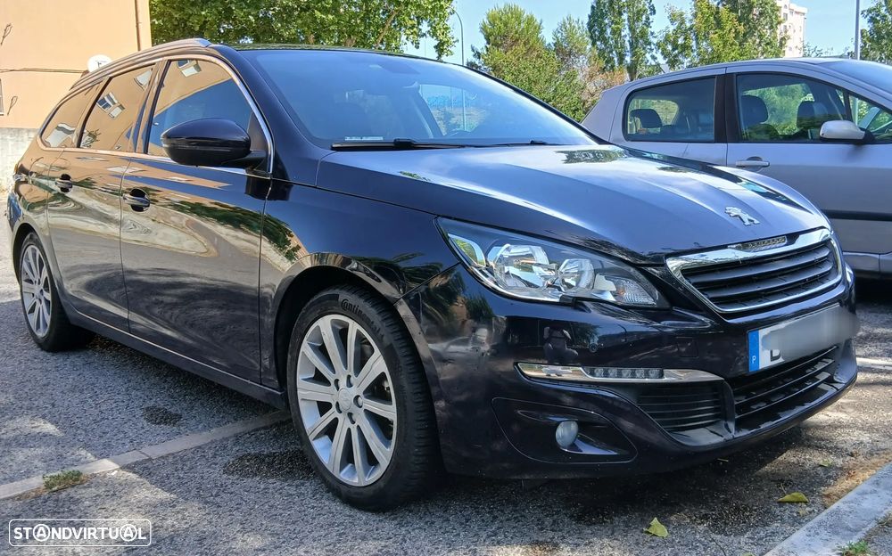 Peugeot 308 SW PureTech 110 Stop & Start Allure - 2