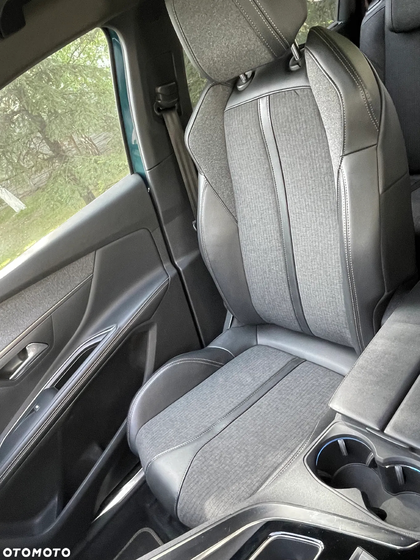 Peugeot 5008 1.6 PureTech GT Line S&S EAT8 - 37