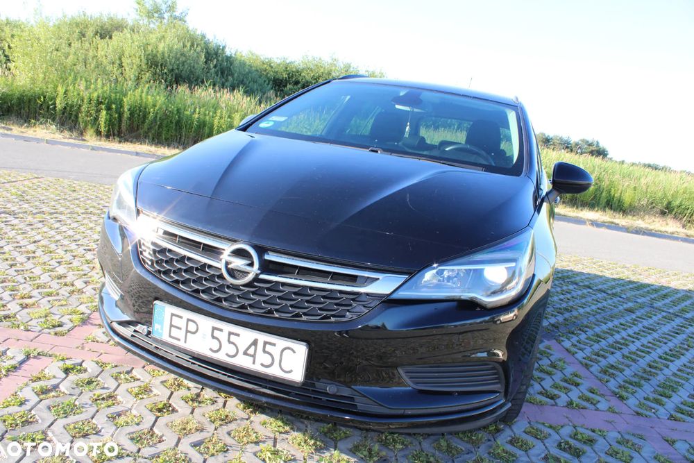 Opel Astra IV 1.6 CDTI Cosmo - 4