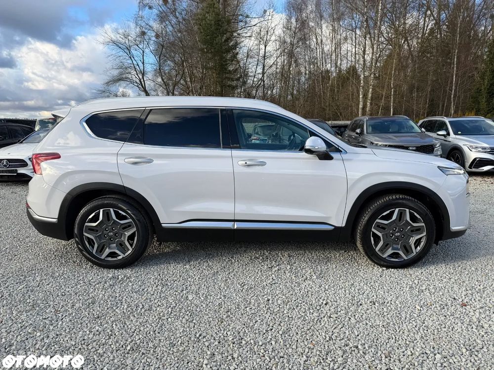 Hyundai Santa Fe 1.6 HEV 2WD SEVEN Signature - 12