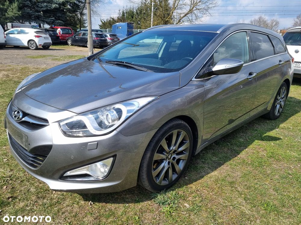 Hyundai i40 i40cw 1.7 CRDi Automatik 5 Star Edition - 1
