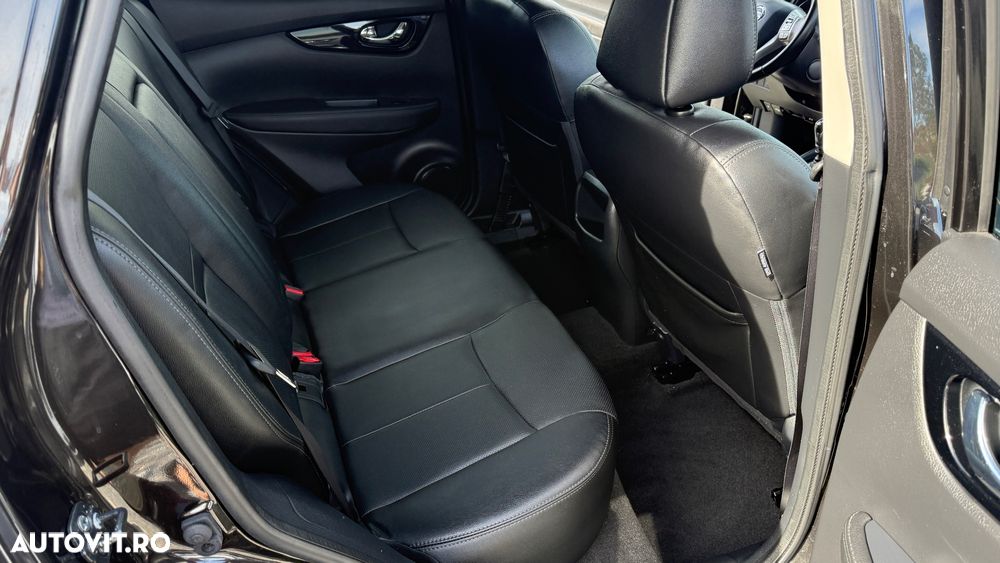 Nissan Qashqai 1.6 DIG-T TEKNA - 9