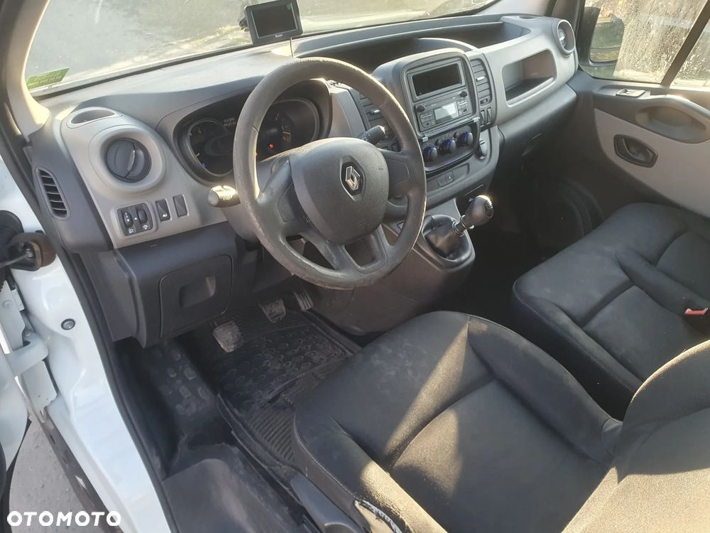 Renault Trafic - 6