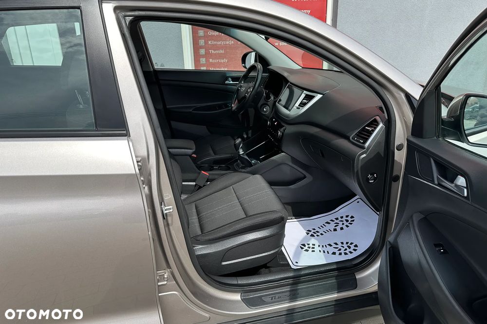 Hyundai Tucson 2.0 CRDI 2WD Style - 36