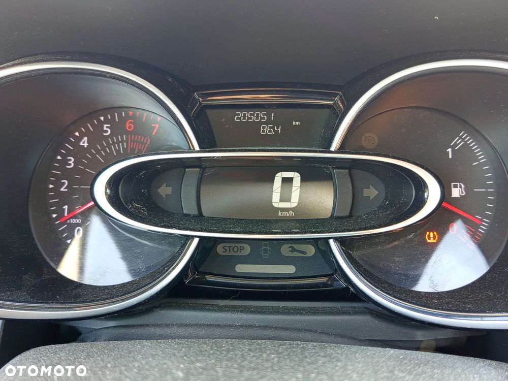 Renault Clio 1.2 16V Alize - 7
